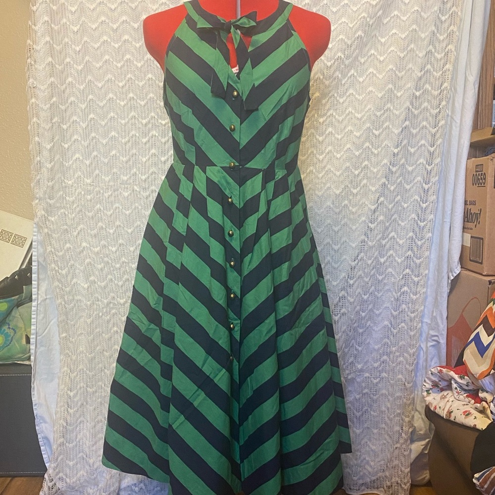 Like new size 6 Anthropology Dress